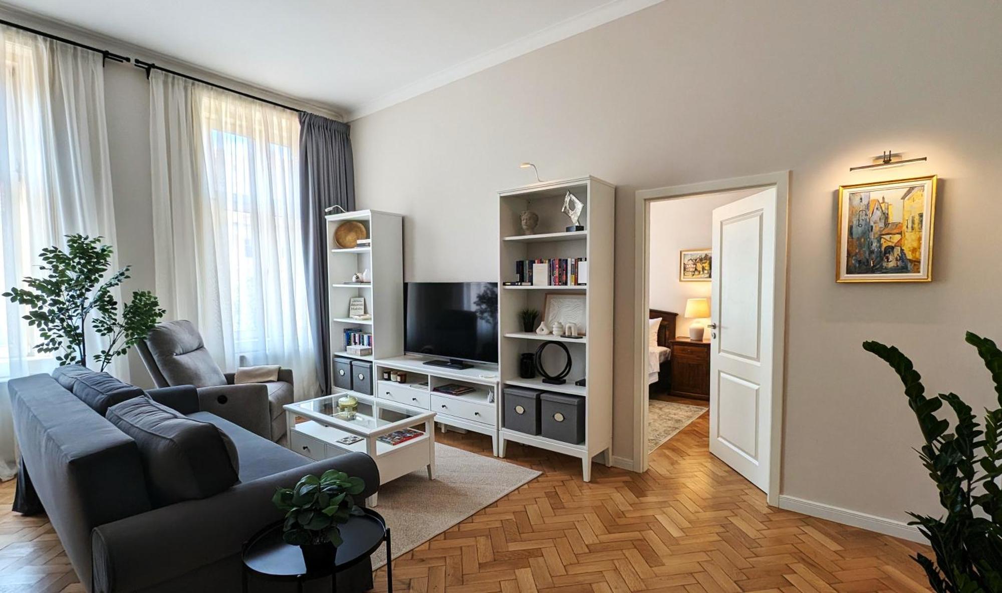 Apartment In Historic Center, Quiet Area, Ac シビウ エクステリア 写真