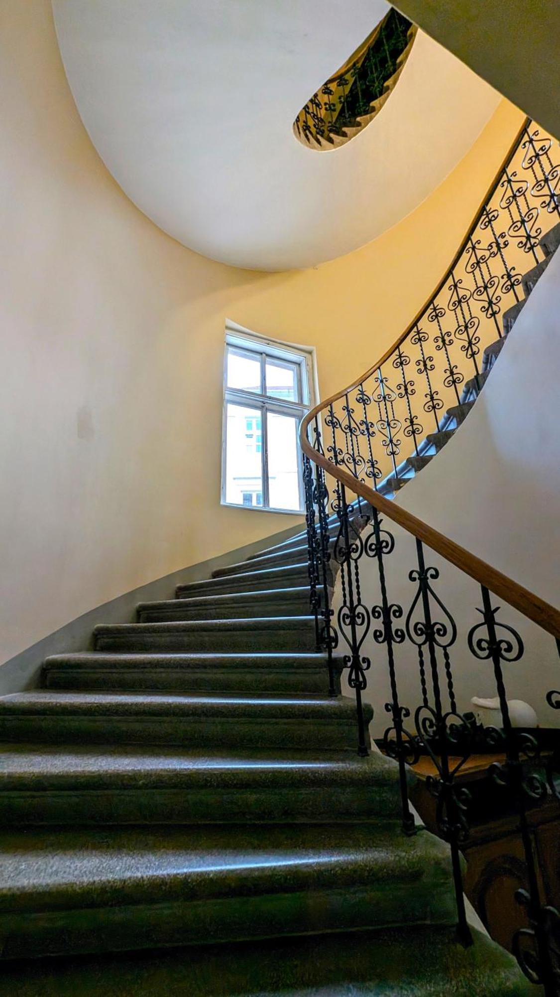 Apartment In Historic Center, Quiet Area, Ac シビウ エクステリア 写真