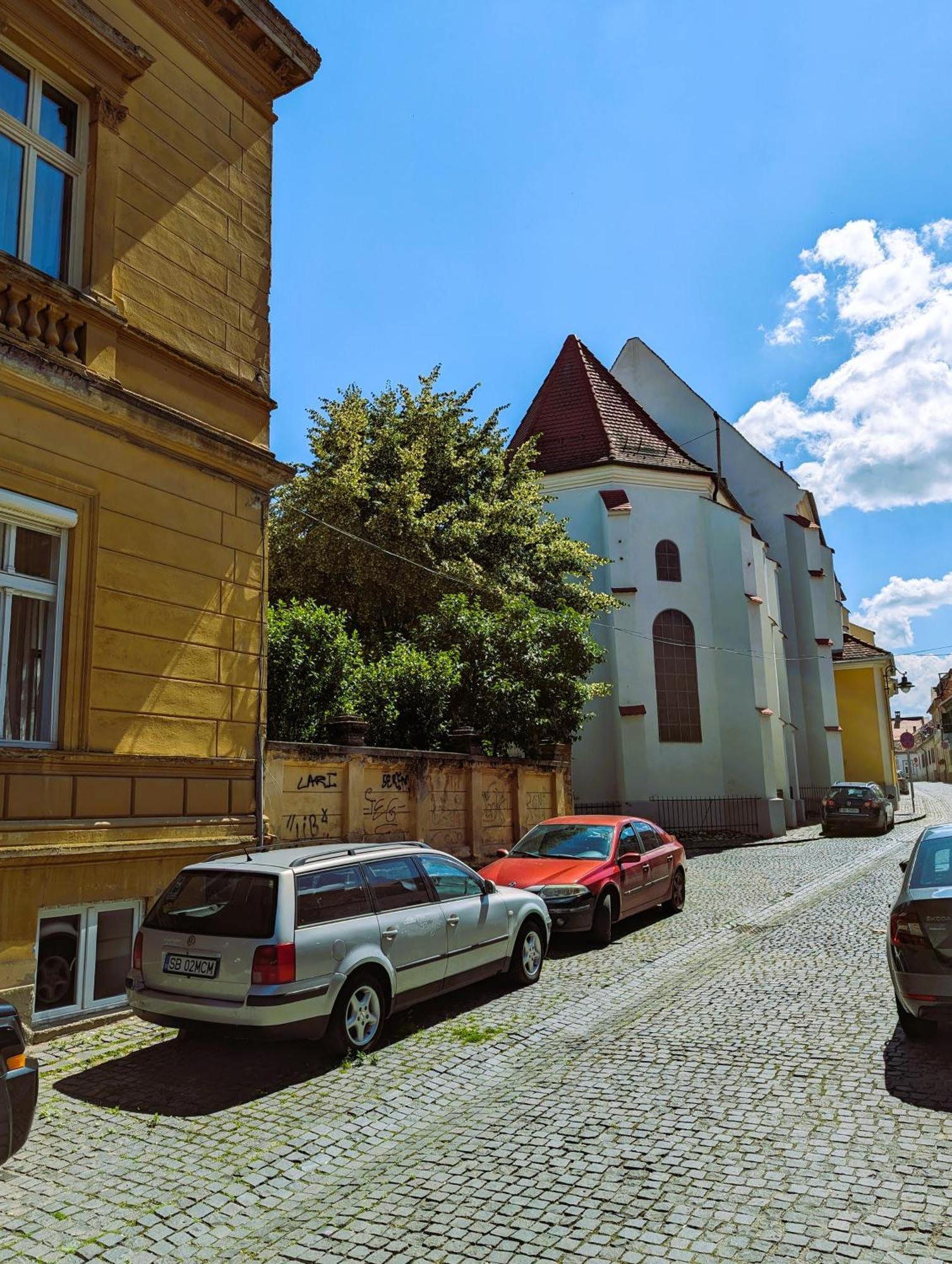 Apartment In Historic Center, Quiet Area, Ac シビウ エクステリア 写真