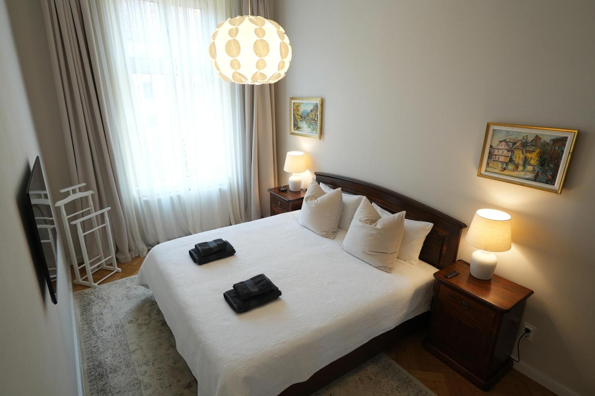 Apartment In Historic Center, Quiet Area, Ac シビウ エクステリア 写真