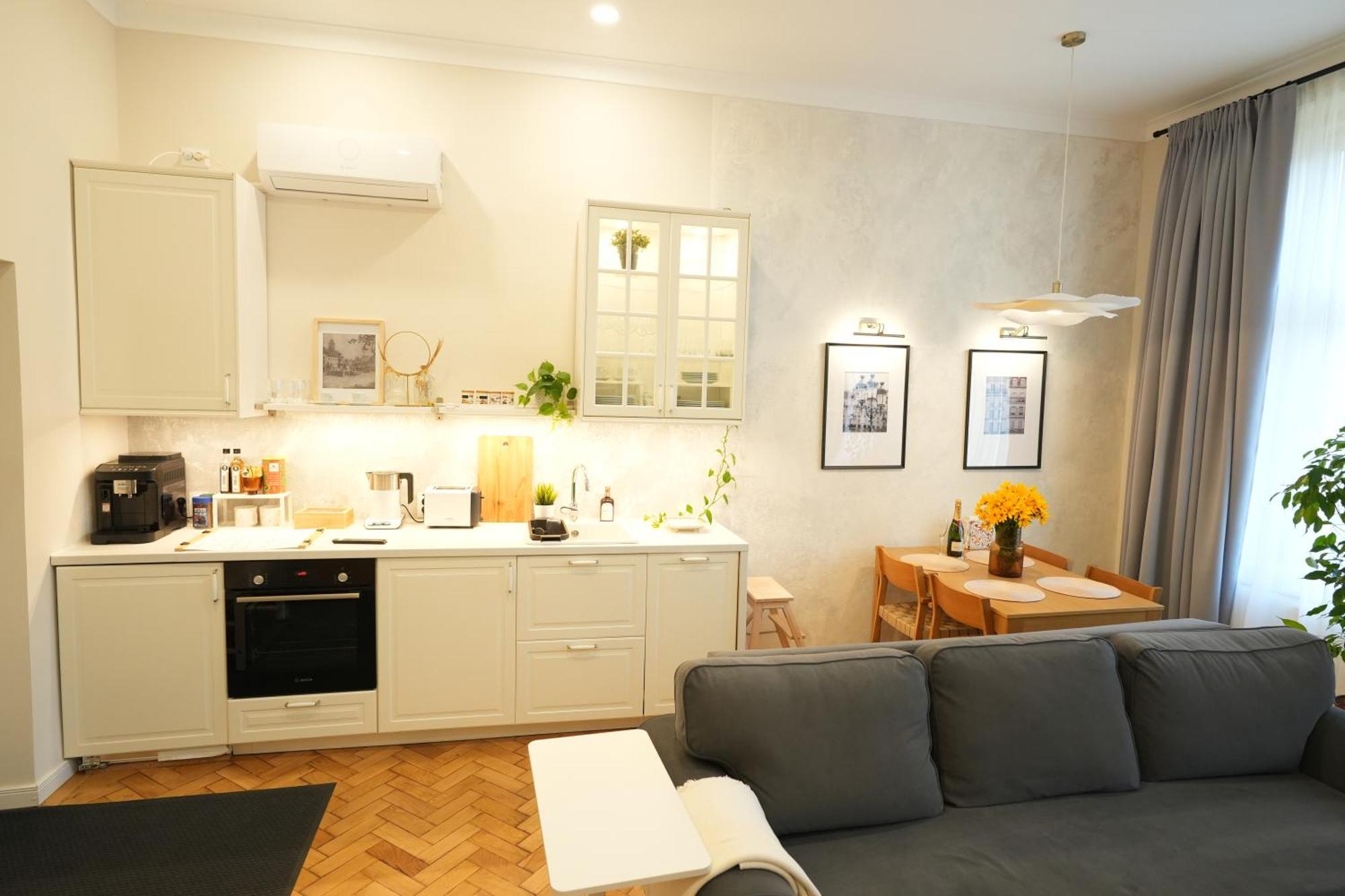 Apartment In Historic Center, Quiet Area, Ac シビウ エクステリア 写真